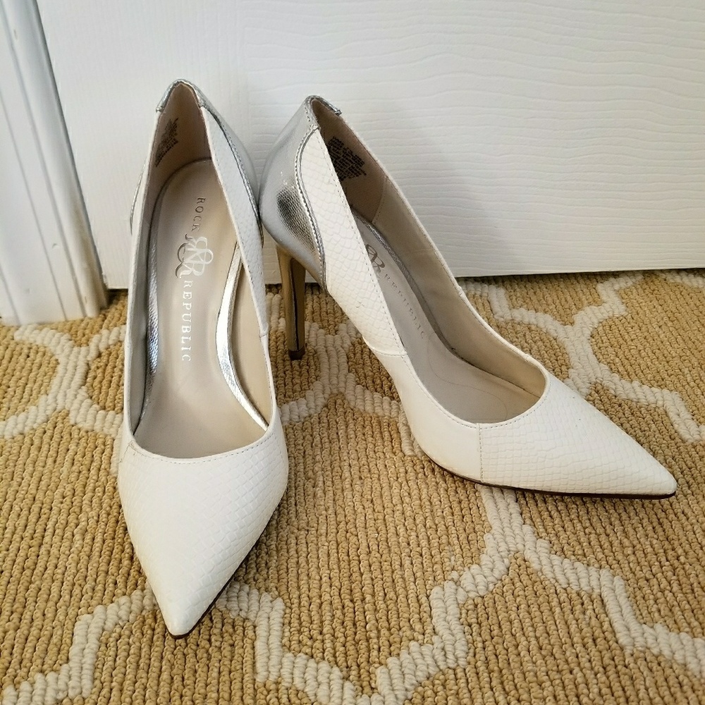 Rock and Republic stilettos
